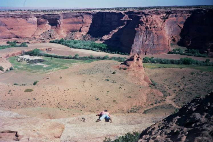 USA_1990-05-16 00-00-01_R03F24
